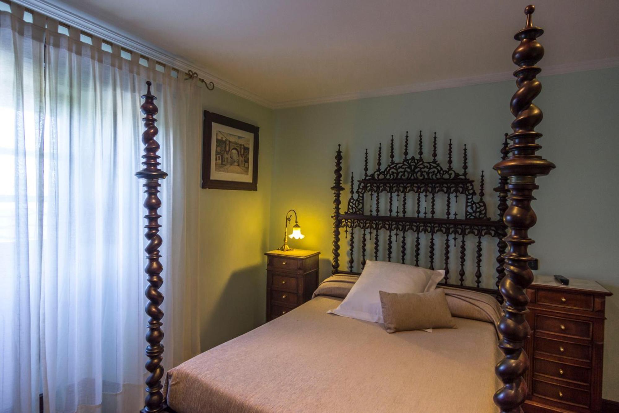 Hotel Nadela Екстер'єр фото